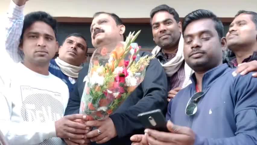 रंका: रंका प्रखंड के स्वयंसेवकों ने पीएचडी मंत्री मिथिलेश ठाकुर से की मुलाकात, मानदेय की समस्याओं की रखी बात #कैबिनेट_मंत्री