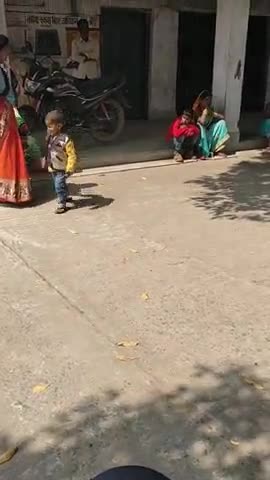 संदेश: संदेश ब्लॉक में एक काउंटर होने की वजह से आधार कार्ड बनवाने में महिलाओं को हो रही है परेशानी #आधार_कार्ड