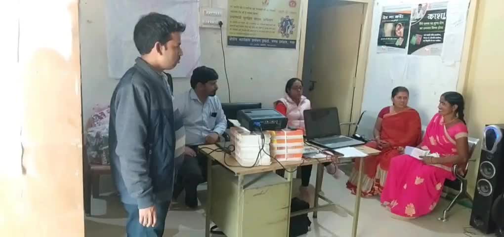 रोह: प्राथमिक स्वास्थ्य केंद्र रोह में परिवार नियोजन को लेकर आशा कार्यकर्ताओं को दिया गया प्रशिक्षण #परिवार_नियोजन