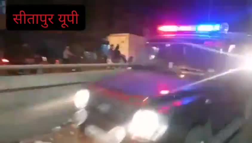 सीतापुर: रामपुर न्यायालय से आजम खान को कड़ी सुरक्षा के बीच सीतापुर जिला कारागार लाया गया  #आजम_खान #सपा