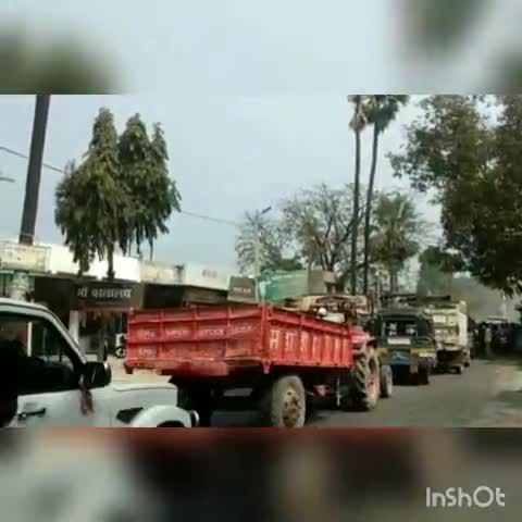 बिदुपुर: चकौसन बाजार में ट्रैफिक नियमों का उल्लंघन करने से लगता है लंबा जाम, लोग परेशान #सड़क_जाम