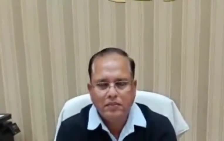 हुज़ूर: रीवा कलेक्टर बसंत कुर्रे ने विधानसभा सत्र के दौरान मुख्यालय में ही अधिकारियों को रहने के लिए निर्देश। #मुख्यालय #में #रहने #का #दिया #निर्देश