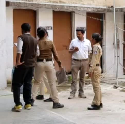 हुज़ूर: रीवा लोकायुक्त  की बड़ी कार्यवाही महिला थाने की प्रधान आरक्षक 30 हजार लेते हुई ट्रैप | #30 #हजार #लेते #ट्रैप