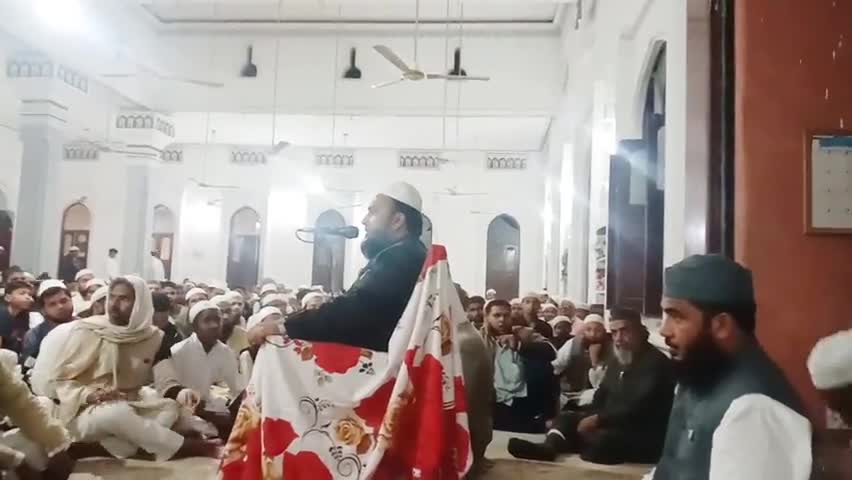 लालगंज: जामिया फैजे आम देवगांव का वार्षिक जलसा संपन्न
#jamia faiz e aam