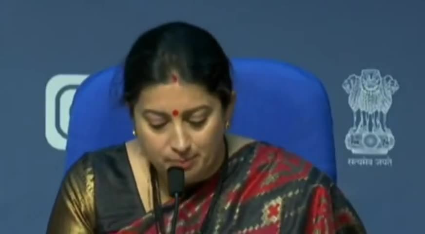 सिविल लाइन्स: महिला पत्रकारों के साथ भेदभाव चिंतनीयः दिल्ली में आयोजित प्रेस वार्ता में केंद्रीय मंत्री स्मृति ईरानी #स्मृति_ईरानी