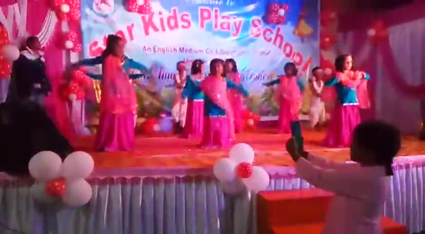 जयनगर: STAR KIDS PLAY SCHOOL
(पेठियाबागी जयनगर कोडरमा)
में मनाया गया #1st वार्षिकोत्सव!