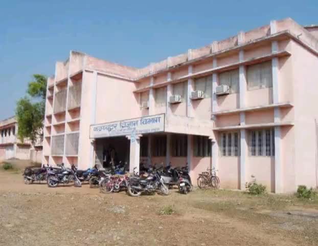 हुज़ूर: रीवा एनएसयूआई छात्र संघ ने उठाई पुनर्मूल्यांकन की मांग कई छात्र हुए फेल जिसको लेकर पुनर्मूल्यांकन की माग उठाई गई है। #एन #एस यू #आई