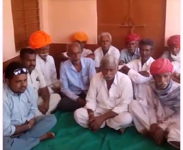 देसूरी: कोटसोलंकिया ग्राम पंचायत स्थित पुलिस चौकी में प्रभारी की अध्यक्षता में होली स्नेह मिलन समारोह का हुआ आयोजन #होली_मिलन