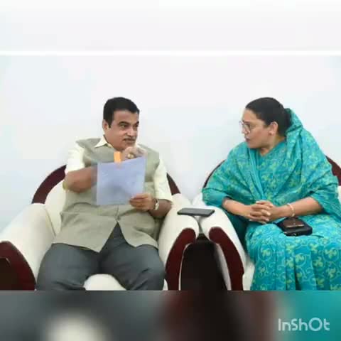 रौन: भिंड दतिया सांसद ने चंबल एक्सप्रेस वे को लेकर केंद्रीय मंत्री नितिन गडकरी से की मुलाकात #नितिन_गडकरी