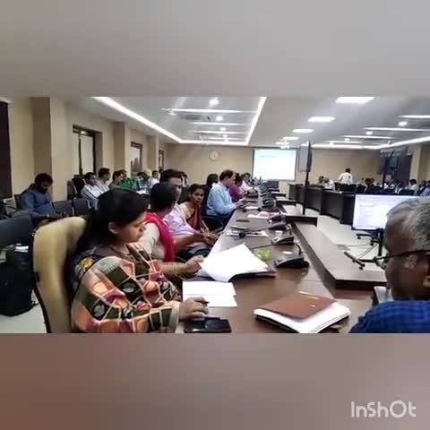 हुज़ूर: रीवा कलेक्टर कार्यालय में सीएम हेल्पलाइन के प्रकरणों की समीक्षा बैठक हुई संपन्न। #सीएम #हेल्पलाइन के #प्रकरणों