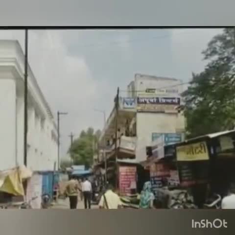 हुज़ूर: कलेक्ट्रेट भवन से लगी दुकान में चोरों ने बोला धावा कम्प्यूटर व  3 नग प्रिंटर सहित 15000 रुपये  किए पार । #चोरो #ने #बोला