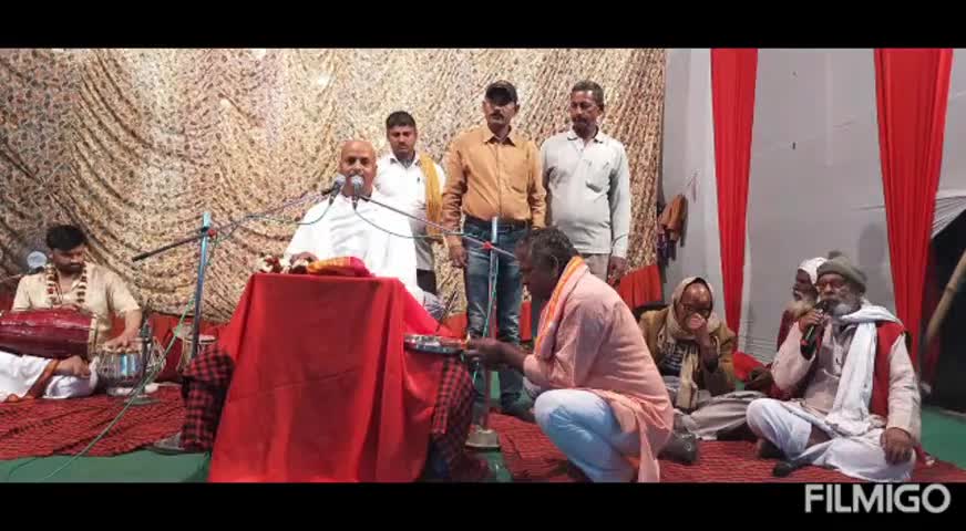 बंजरिया: मनुष्य जीवन में वहम व अहम दोनों अदृश्य शत्रु हैं, जो उसे नाश कर देते हैः श्रीधरचार्य जी महाराज #धर्म #महायज्ञ