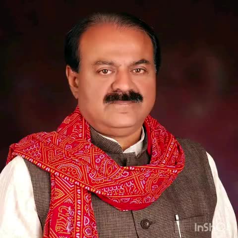इटखोरी: इटखोरी निवासी राजेंद्र राम को दूरसंचार का प्रदेश सदस्य बनाए जाने पर भाजपा नेताओं ने सासंद का जताया आभार #सांसद #दूरसंचार