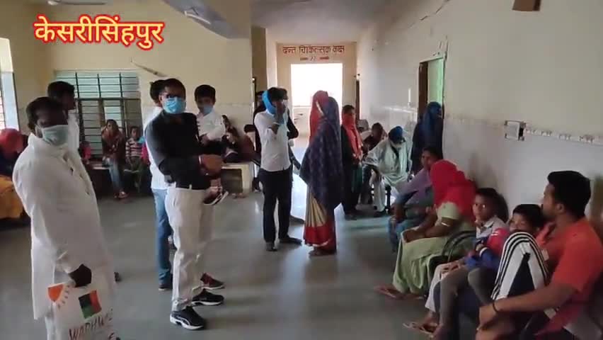 करणपुर: केसरीसिंहपुर CHC में उमड़ रही मरीजों की भीड़, चिकित्सकों के पद रिक्त होने से बढ़ रही परेशानी #सीएचसी