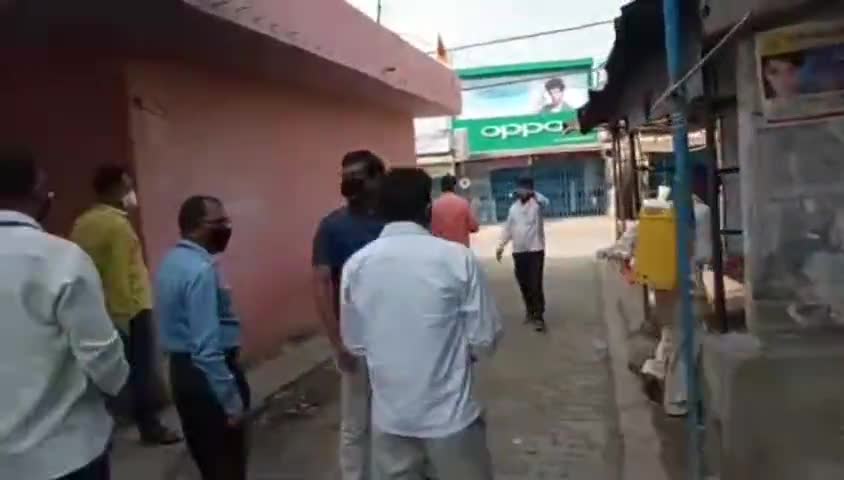 गोरखपुर: डीपीआरओ के नेतृत्व में गोरखपुर के विभिन्न इलाकों को संक्रमण मुक्त करने के लिए किया गया छिड़काव #कोरोना_वायरस #डीपीआरओ