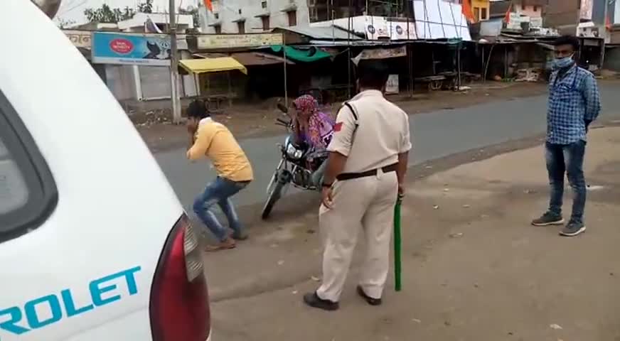 शाहपुर: भौरा पुलिस ने लगवाई उठक बैठक
#corna_vires
