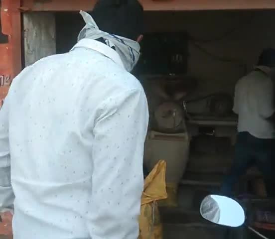 लुणी: gaav Mogra Kaplan,Luni ,Rajasthani
free me seva. madan Dad flour miles Mogra Kallan. 
#corona_india﻿ ﻿#rajsthan