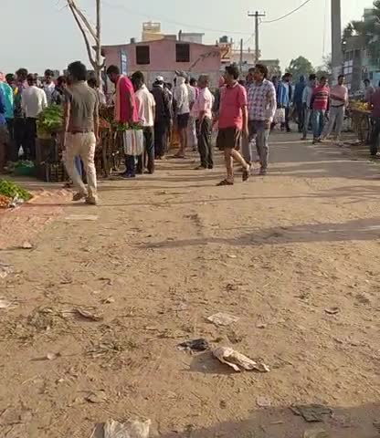 हिसुआ: हिसुआ में प्रोजेक्ट स्कूल ले पास lockdown का धडल्ले से उल्लंघन किया जा रहा है और हिसुआ प्रशासन सोया हुआ है#हिसुआ नवादा ब