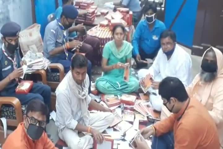 पीलीभीत: पीलीभीत सांसद वरुण गांधी ने की सांसद किचन की शुरुआत #वरुण_गांधी #सांसद