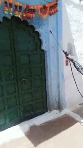 #corona virus #डबरा तहसील के अन्तर्गत ग्राम खेड़ी रायमल में भी किया गया senatizer spray﻿।