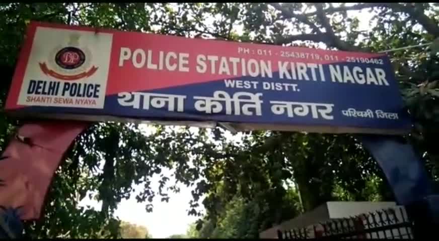 पटेल नगर: कीर्ति नगर में वृद्ध दंपति के घर जाकर पुलिस ने मुहैया कराया मूवमेंट पास, दंपति ने एडिशनल डीसीपी से किया था सम्पर्क #dcp