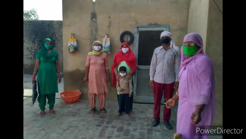 गंगानगर: ग्राम पंचायत मोहनपुरा में आंगनवाड़ी कार्यकर्ता, आशा सहयोगिनी व बीएलओ द्वारा घर-घर जाकर की जा रही है स्वास्थ्य जांच #बीएलओ