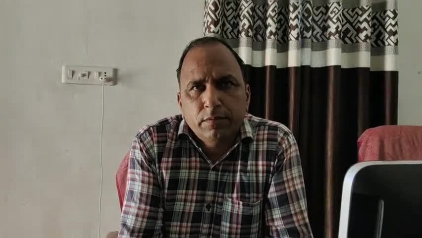 पदमपुर: ग्राम पंचायत सावंतसर के गांव सावंतसर में जरूरतमंद लोगों को वितरित की गई राशन किटें, वीडीओ ने दी जानकारी #वीडिओ #लॉतडाउन