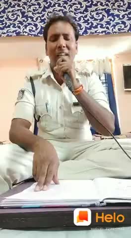 मऊ: पुलिस वालों ने गाना गा कर  तो अपना काम कर दिया अब आप को समझना#घर_पर_रहें ﻿@ है प्लज