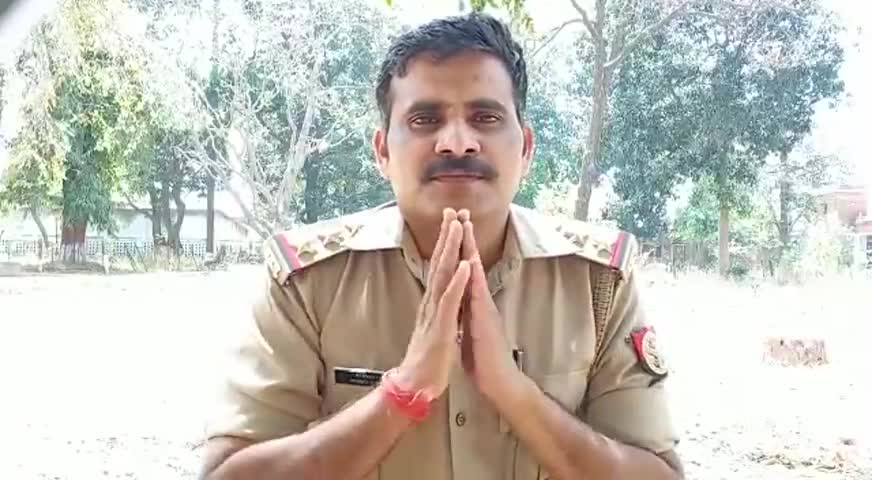 बाहर निकले तो पुलिस डंडा चलाती है .घर मे रहो तो...#कवि इंस्पेक्टर #धर्मराज उपाध्यक्ष