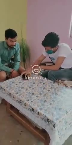 नेहरू युवा केंद्र संगठन एनवाईवी शिवम पाठक घर घर जाकर लोगों को कोरोना से बचने कर रहे जागरूक #nyks #nyv #lockdown #corona