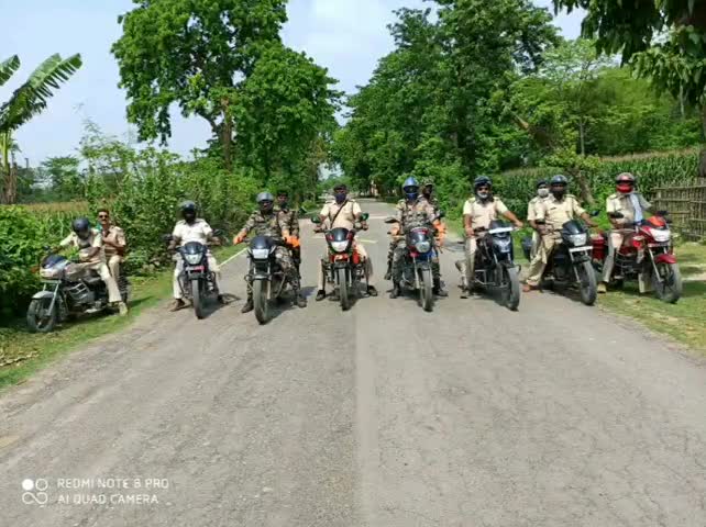 मुरलीगंज: लॉकडाउन के समर्थन में मुरलीगंज पुलिस ने निकाली बाइक जागरूकता रैली #लॉकडाउन #जागरूकता_रैली