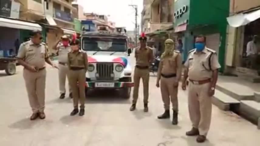 फतेहपुर: देश सेवा के लिए फतेहपुर में पुलिस का साथ देने के लिए आगे आए एनसीसी स्टूडेंट्स #पुलिस #एनसीसी