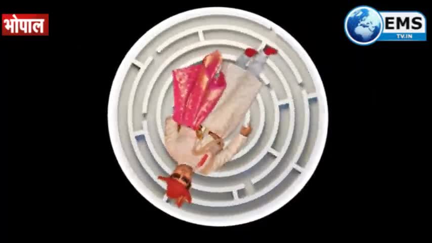 हुज़ूर: भाजपा के पिंजड़े में फड़फड़ा रहे सिंधिया
#भाजपा #एमपी #सिंधिया #mpgovt #mp_sarkaar #bjpmp #mp #shivraj #gwaliornews
