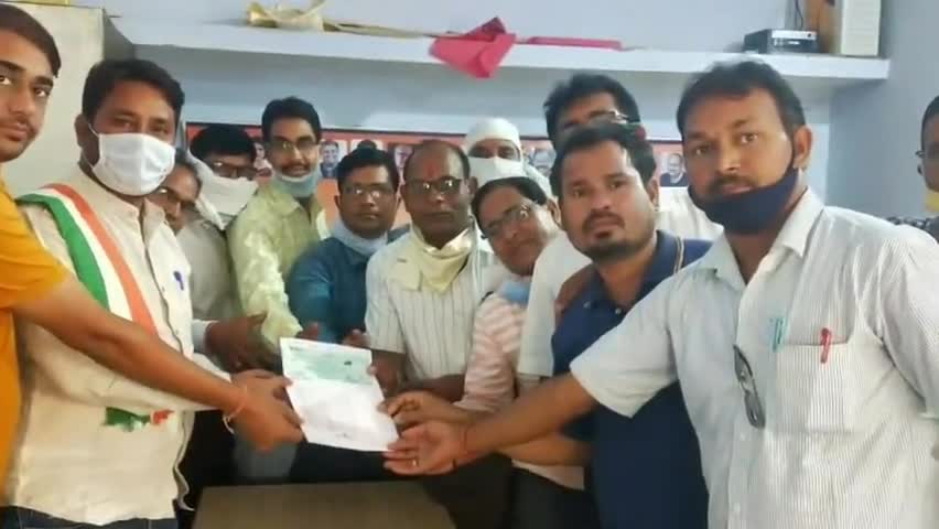 बिलाईगढ़: बिलाईगढ़ विकास खंड के समस्त संकुल समन्वयक व शिक्षकों ने मुख्यमंत्री राहत कोष में दिए ₹6.51 लाख  #राहत_कोष #शिक्षक