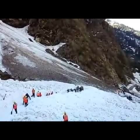 उखीमठ: केदारनाथ धाम में 5 महीने बाद बिजली की सप्लाई शुरू, 22 अप्रैल को पुलिस टीमें होंगी रवाना #केदारनाथ #चार_धाम