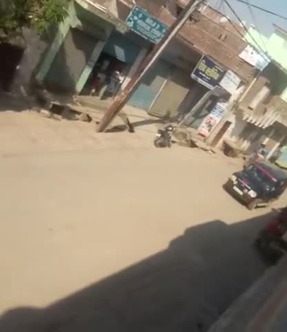 सहारनपुर: chilkana me S.H.O ne kiya dora #chilkana #sultanpur ﻿#moonbadshah