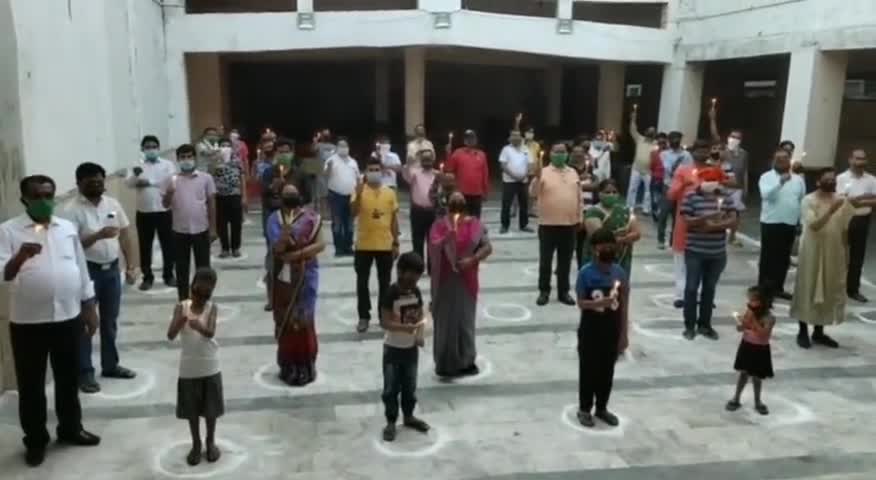 फिरोज़ाबाद: चक लाल गेस्ट हाउस में महानगर कम्युनिकेशन ने महाराष्ट्र में मॉब लिंचिंग में मारे गए साधुओं को दी श्रद्धांजलि #पालघर