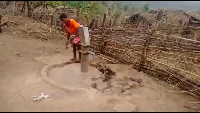 कवर्धा: वनांचल क्षेत्र में वाटर लेवल डाउन होने से हैंडपंपों में नहीं आ रहा है पानी, लोगों को हो रही है असुविधा #पेयजल_संकट