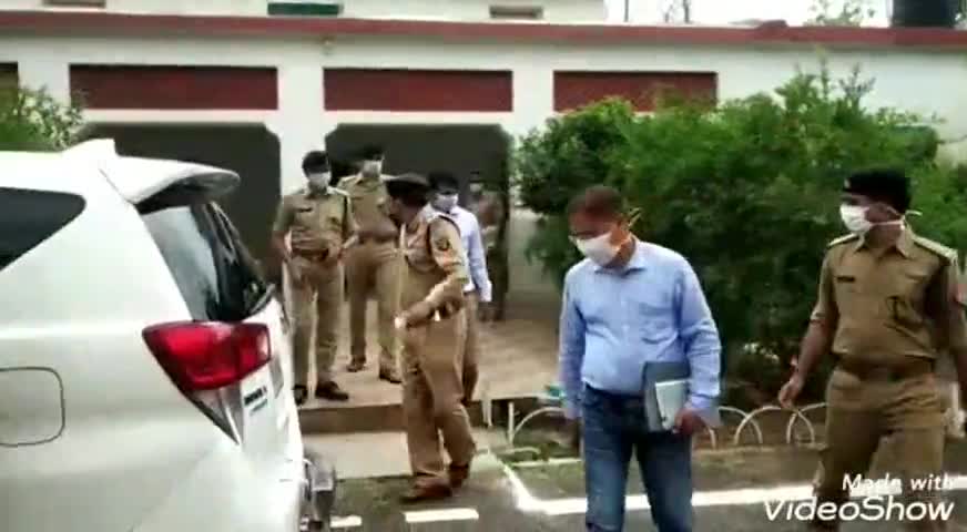 कालपी: एडीजी ने बुंदेलखंड के प्रवेश द्वार कालपी बॉर्डर का किया निरीक्षण #एडीजी #निरीक्षण