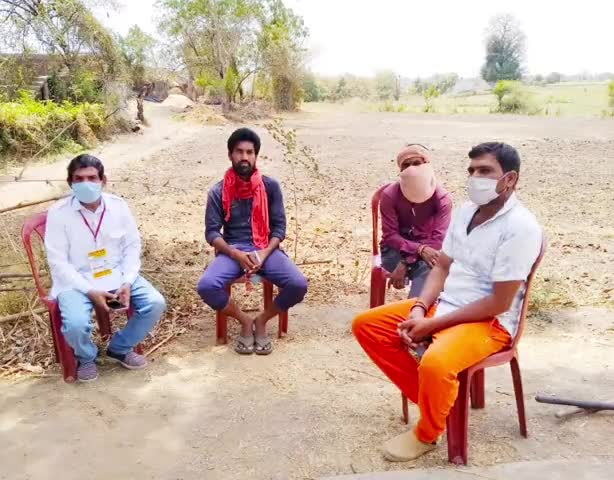 तेंदूखेड़ा: पिपरवानी गांव में बजरंग दल द्वारा बनाई गई चेक पोस्ट, बाहर से आए हुए लोगों को भेजा वापिस #चेक_पोस्ट #बजरंग_दल
