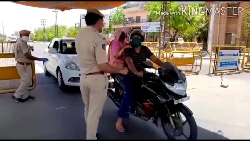 जोधपुर: लॉकडाउन व कर्फ्यू के दौरान बेवजह घूम रहे लोगों पर एसीपी प्रताप नगर द्वारा की गई कार्रवाई #एसीपी #वाहन_चेकिंग