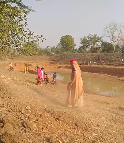 बोडला: सोशल डिस्टेंसिंग का पालन करते हुए मनरेगा का कार्य किया जा रहा है #manrega #bodla