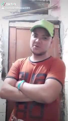 पानीपत: #tiktokstar  shivam dhawan panipat ke music publisher ne first time tiktok used kiya aur kha ki bekar application hai