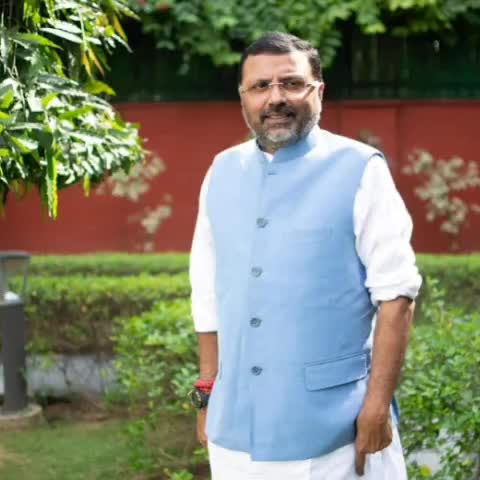 देवघर: गोड्डा सांसद निशिकांत दुबे अपने संसदीय क्षेत्र के एक लाख परिवारों को देंगे बिना पहचान उजागर किए राशन #सासंद #लॉकडाउन