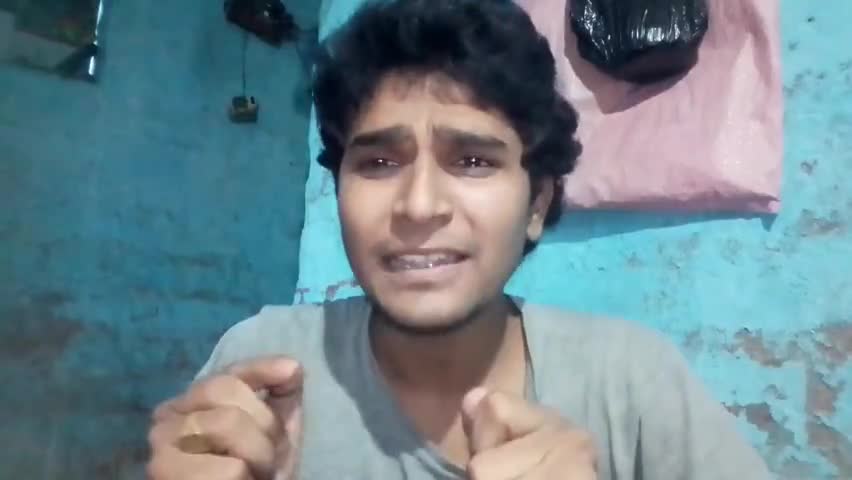 जमालपुर: मोदी जी का बात मानकर मिलजुल साथ निभायेगे ठीक है
नून रोटी खायेंगे कोरोना को हरायेगे.
#stayhome #coronacovid19 ﻿#munger