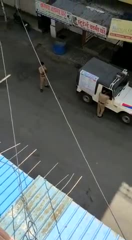 नसीराबाद: Nasirabad police
stay home be safe
 #nasirabad ﻿