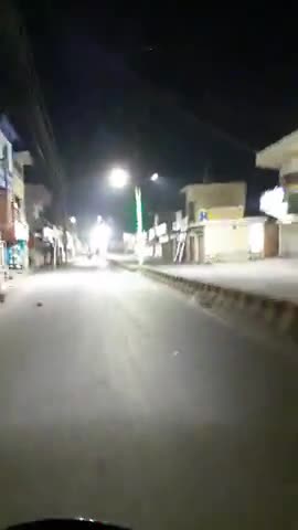 रात 9 बजे का सुन्दर नजारा रोडवेज लखीमपुर

#लाकडाऊन
