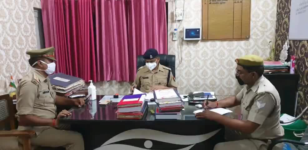 मोहनलालगंज: ACP दक्षिणी सुरेश चंद्र रावत ने किया मोहनलालगंज कोतवाली का निरीक्षण, दिए कई महत्वपूर्ण दिशा निर्देश #acp