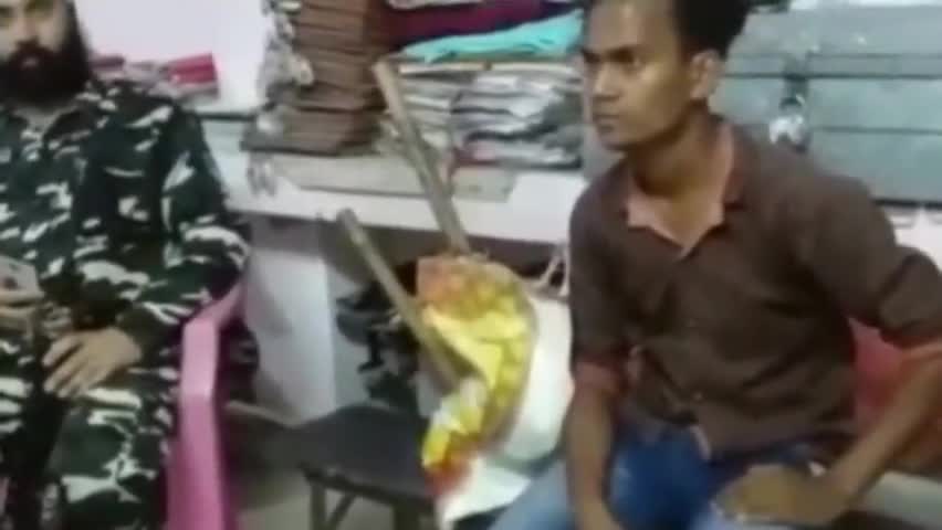 नरकटियागंज: एसएसबी ने कोइरगांवा चौक के पास से एक तस्कर को डेढ़ करोड़ मूल्य की चरस के साथ किया गिरफ्तार #अपराध #एसएसबी