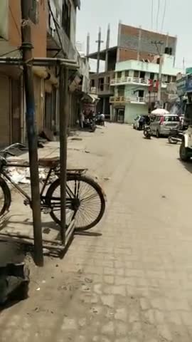 सोनीपत: बहालगढ़ गांव में खुली कई दुकाने। 
#लोकडाउन #बहालगढ़